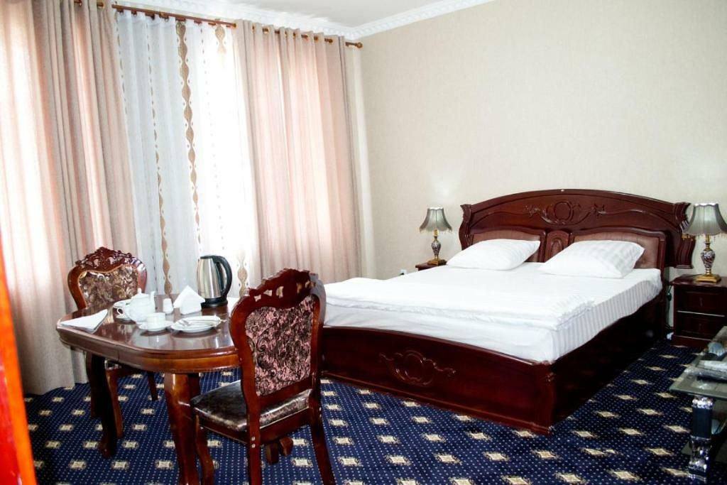 Bokhtariyon Hotel Qurghonteppa المظهر الخارجي الصورة